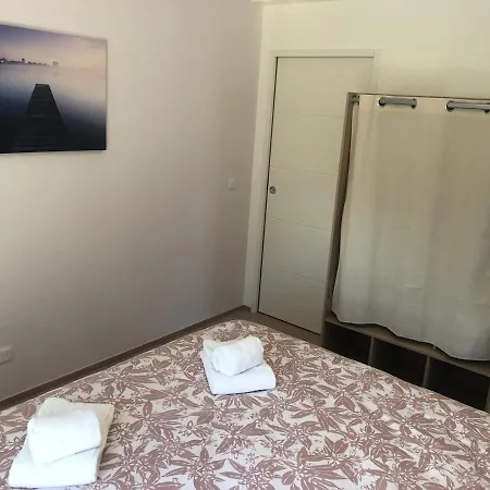 Appartement T2 48 M2 Le Cliper B Proche Du Lac, 1 Chambre Garage Terrasse