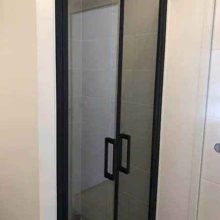 Appartement T2 48 M2 Le Cliper B Proche Du Lac, 1 Chambre Garage Terrasse Apartment Aix-les-Bains