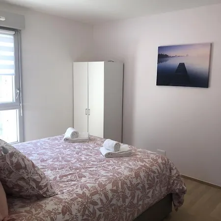 Appartement T2 48 M2 Le Cliper B Proche Du Lac, 1 Chambre Garage Terrasse *